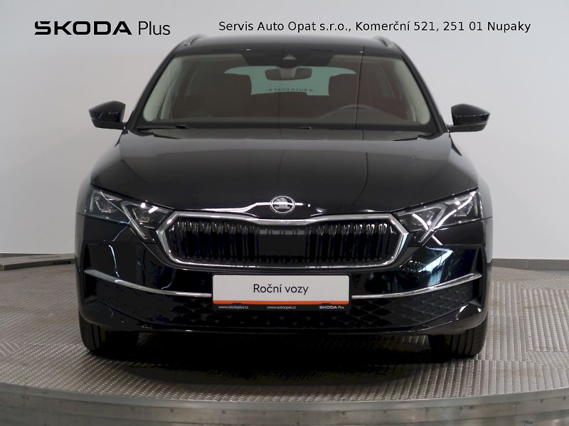 Škoda Octavia (2025) TOP SELECTION 2.0TDI 110KW DSG - fotka 4 z 40