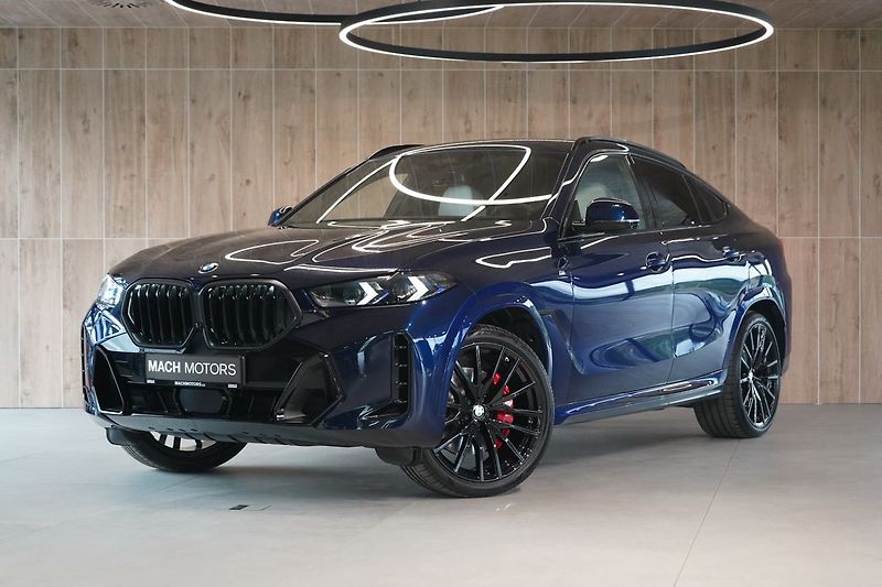 BMW X6 30d xDrive, Vzudch, Masáž - fotka 1 z 48