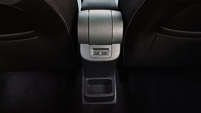Škoda Fabia combi TSI 70kW-NAVIGACE-TZ-DPH - fotka 20 z 50