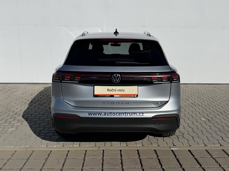 Volkswagen Tiguan (2025) People 7DSG mHEV 1,5eTSI - fotka 9 z 25