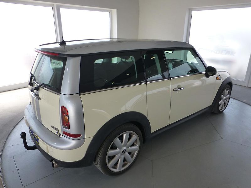 Mini Clubman (2008) 1,6i**XENONY***ALU KOLA**TAŽNÉ - fotka 5 z 18