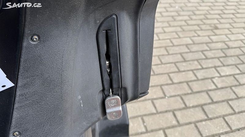 Aprilia SR SRV 850 56kw - fotka 11 z 15