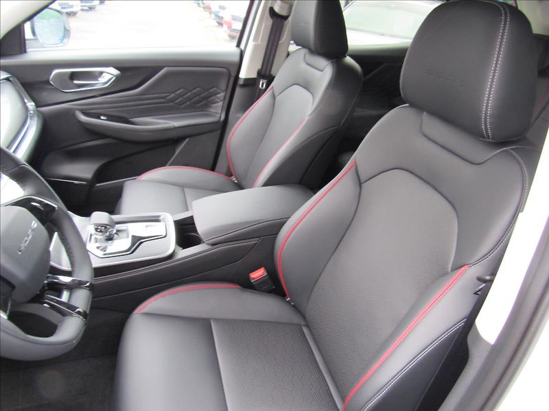 BAIC X7 1,5 T 130kW AUT Panorama Nové - fotka 10 z 48