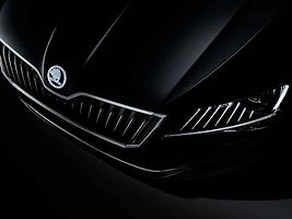 Škoda Superb Black Crystal.