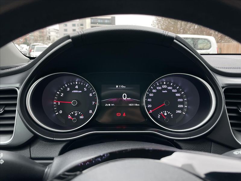 Kia Ceed 1,0 T-GDI SW Fresh PDC+AC - fotka 9 z 21