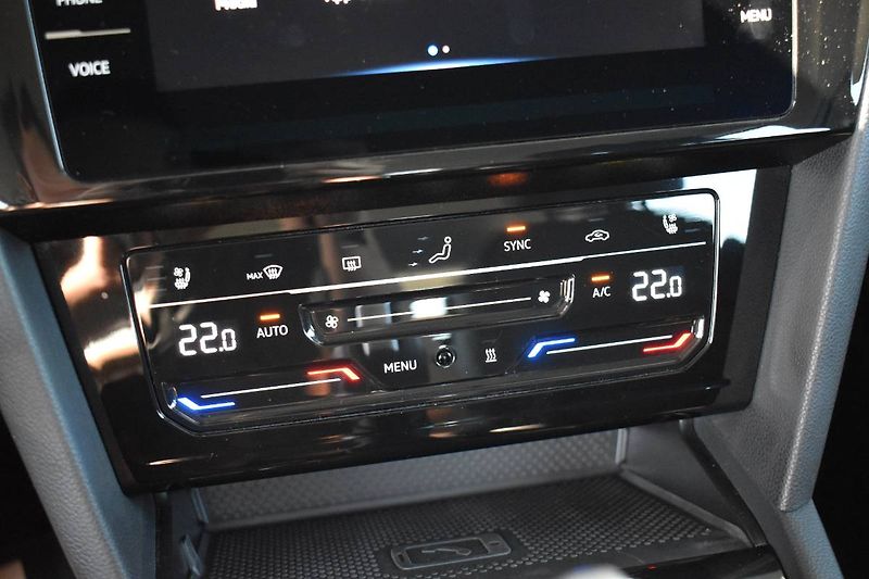 Volkswagen Passat Variant (2023) 2.0TDI 110kW DSG , Tažné - fotka 10 z 27