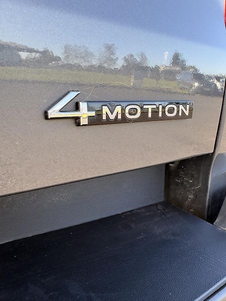 Volkswagen Amarok - fotka 13 z 27