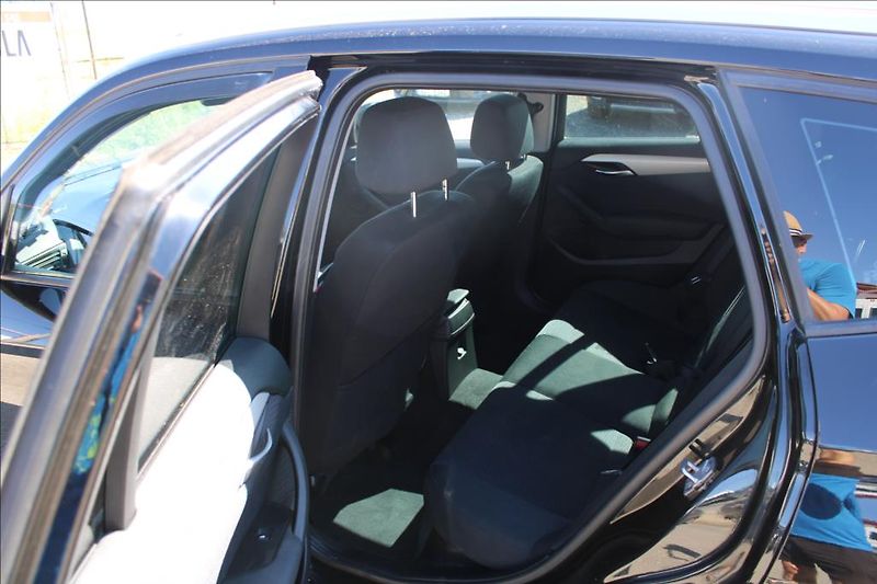BMW X1 2,0 D  1.maj.,ČR,serviska,DPH - fotka 11 z 26