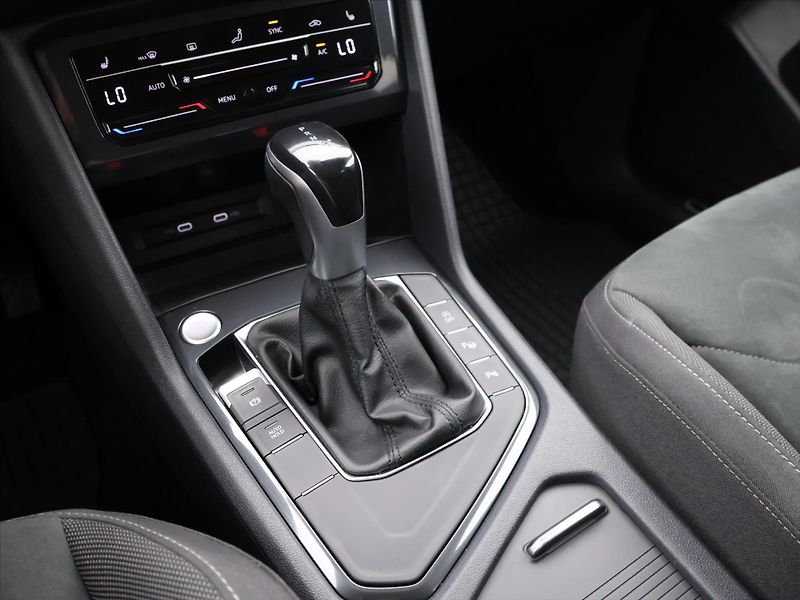 Volkswagen Tiguan Allspace 2,0 TDI - fotka 22 z 31
