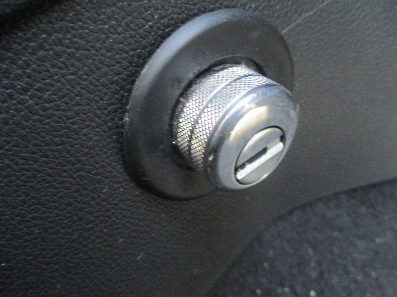 Škoda Rapid 1.6 TDi Edition - fotka 28 z 32