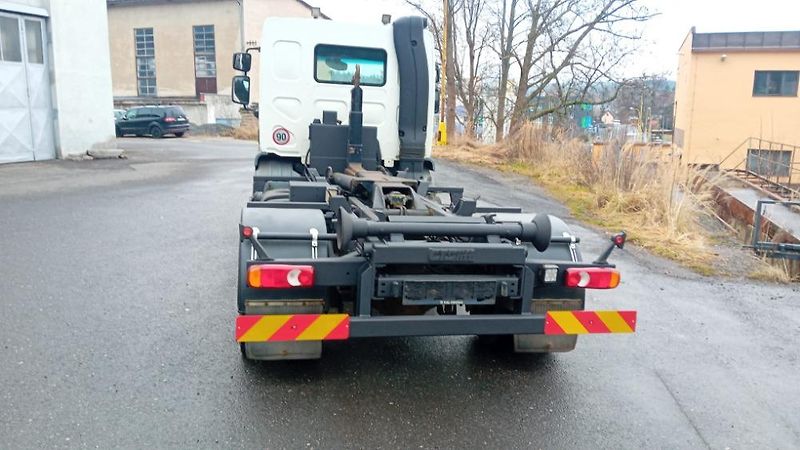 DAF LF (2014) nosič kontejneru - fotka 5 z 10