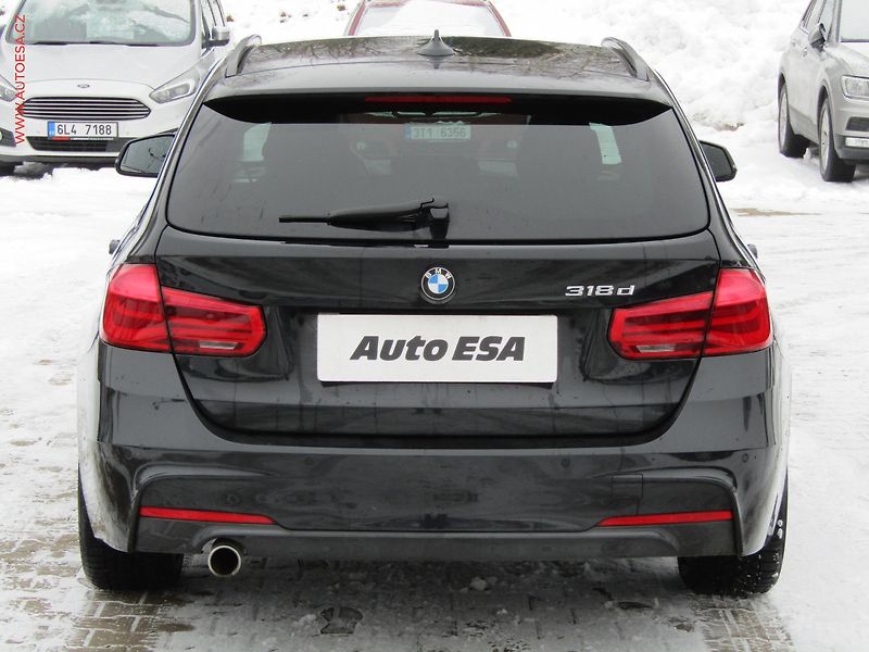 BMW Řada 3 (2016) 2.0d 318d, M Paket, AT - fotka 5 z 21