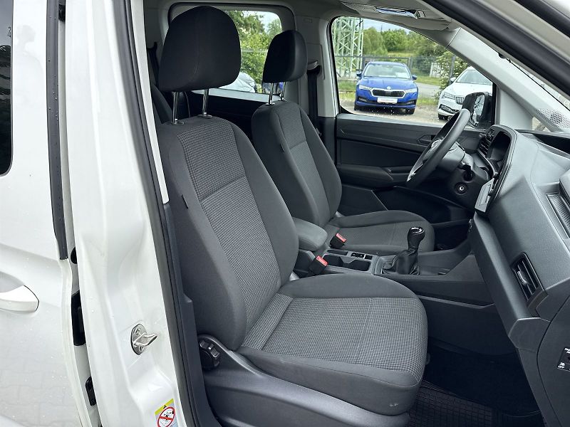 Volkswagen Caddy (2022) 1.5 TSI - fotka 10 z 26