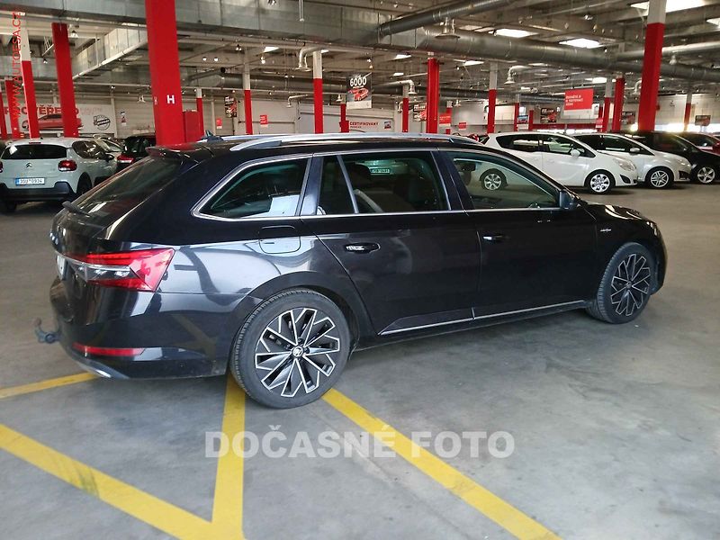 Škoda Superb (2020) 2.0 TDi, AT - fotka 2 z 3
