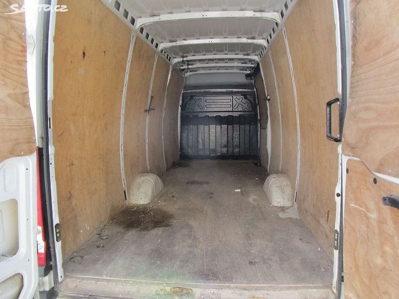 Iveco Daily 2,3JTD-114KW-KOUPEN V ČR - fotka 8 z 16