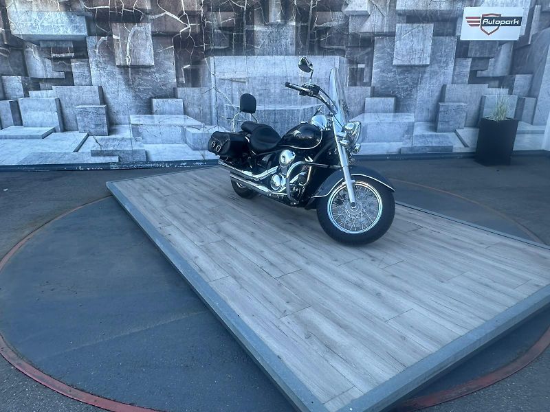 Kawasaki Vulcan 900 Classic (2014) VN 900B - fotka 2 z 18