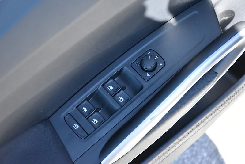 Škoda Fabia (2025) Top Selection 1.0 TSI 85kW - fotka 24 z 27