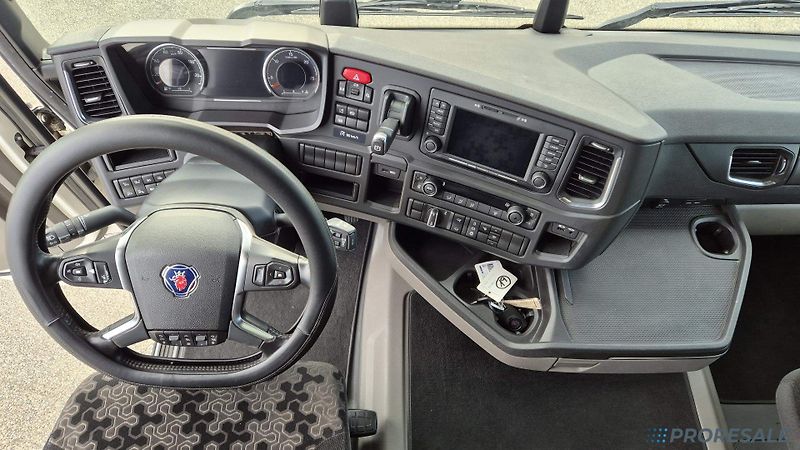 Scania R450 N323 LOW DECK EURO 6 - fotka 4 z 10