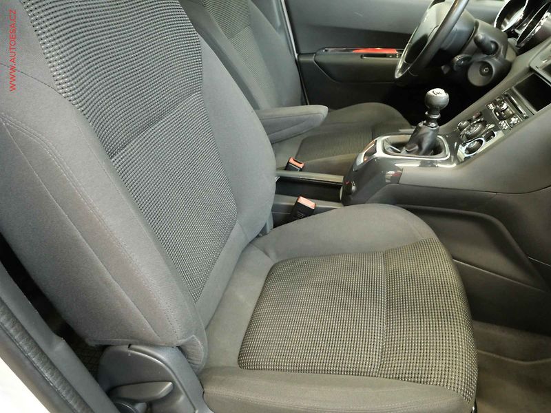 Peugeot 5008 (2015) 2.0HDI, AC, temp - fotka 12 z 18