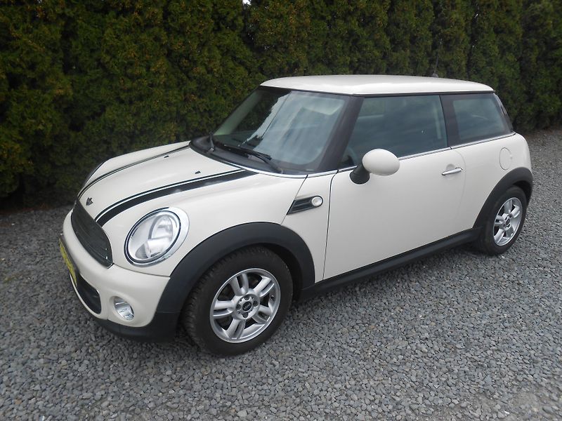Mini One 1.6i. KLIMA,110TKm!!! - fotka 25 z 30