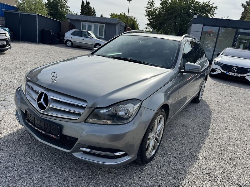 Mercedes-Benz Třídy C (2011) 1.8i C180 115Kw Automat - fotka 2 z 22