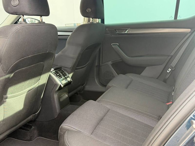 Škoda Superb Style 1,5 TSI 110 kW 6° MP - fotka 6 z 20