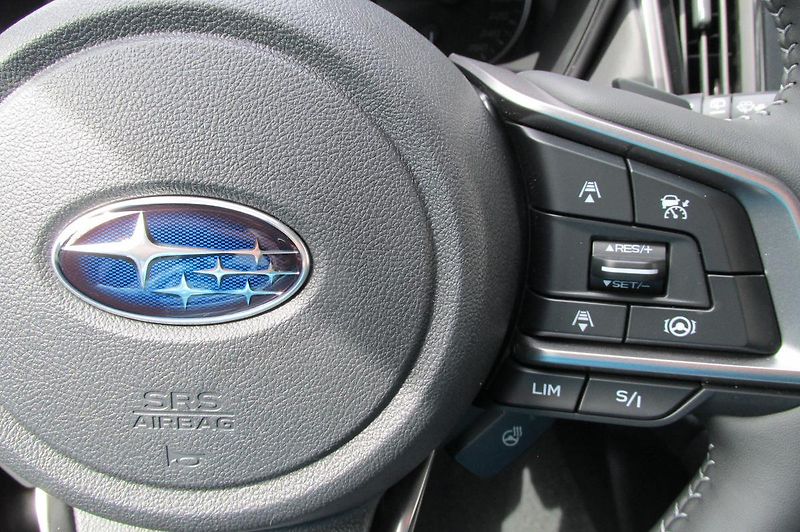 Subaru Outback (2025) 2,5i TOURING  MY25.5 - fotka 22 z 58