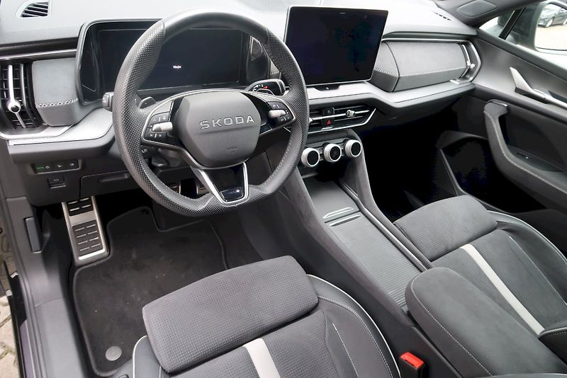Škoda Kodiaq (2025) SPORTLINE 2.0 TDI 142 kW 4x4 D - fotka 17 z 27