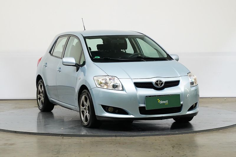 Toyota Auris - fotka 8 z 20