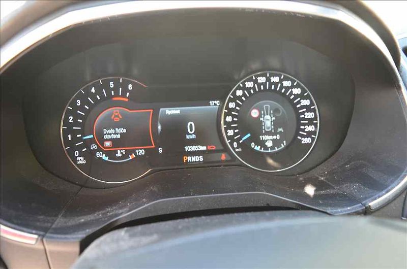 Ford S-MAX (2020) 2,0 D - fotka 20 z 25