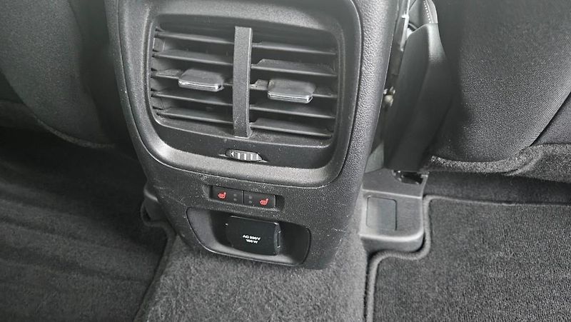Ford Kuga (2020) 2.5i PHEV 165kW Titanium AT  - fotka 17 z 40