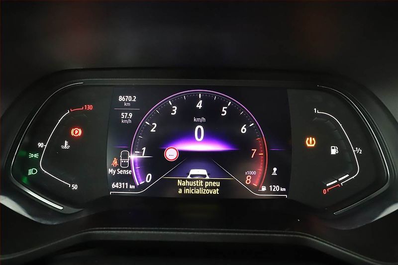Renault Clio (2023) 1.0 TCe, ČR,1.maj, Serv.kniha - fotka 12 z 14