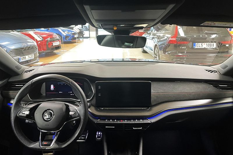 Škoda Octavia RS, 147 kW, DSG,HEAD-UP,CANTON - fotka 13 z 39