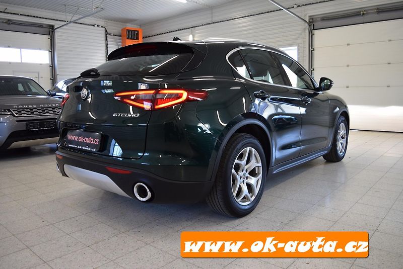 Alfa Romeo Stelvio 2.2 JTD Q4 FACELIFT 2021 - fotka 7 z 56