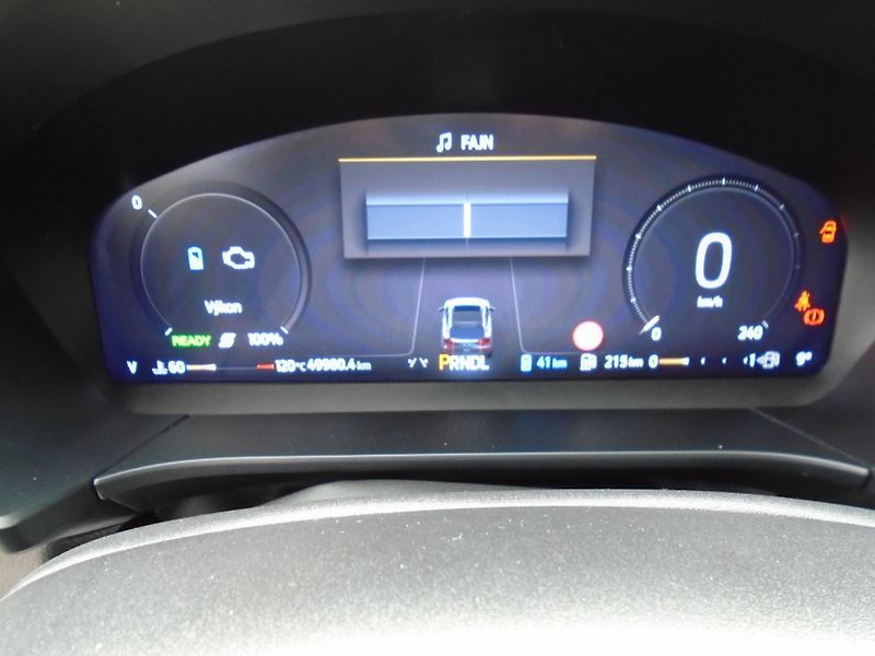 Ford Kuga 2.5 Plug-in-Hybrid ST-Line X  - fotka 38 z 44