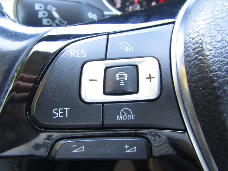 Volkswagen Passat (2015) 2.0 TDI 110kW NOVÉ ROZVODY - fotka 34 z 40