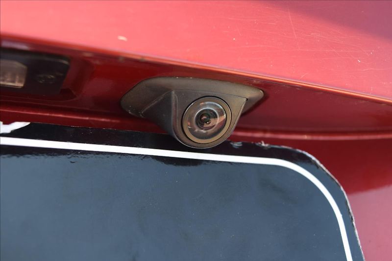 BMW X6 3,0 d 210KW AUTOMAT PO SERVISE - fotka 25 z 50