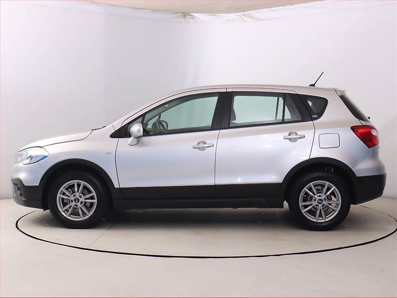Suzuki SX4 S-Cross (2019) GL 1.0 BoosterJet, Serv.kniha - fotka 3 z 16
