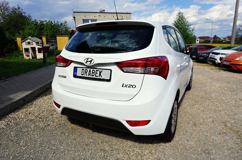 Hyundai ix20 (2017) ESSENTIAL 1,4 CVVT 66 kW - fotka 5 z 35
