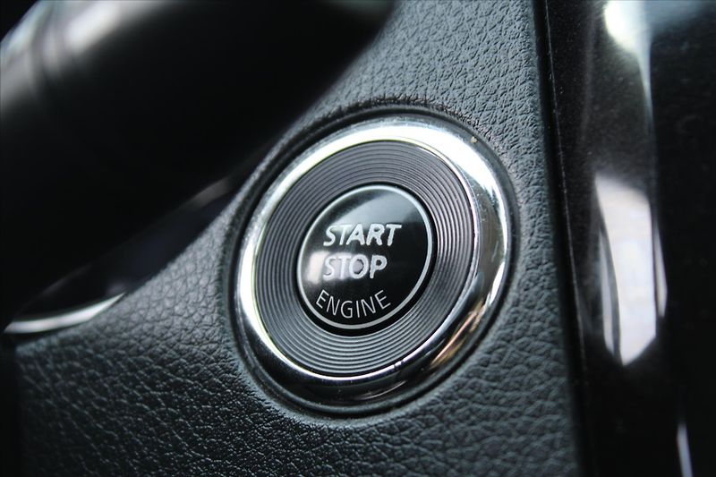 Nissan X-Trail 1.6 dCi 96kW 4x4 ACENTA - fotka 16 z 26
