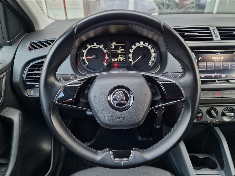 Škoda Fabia 1.0TSI 70kW, původ ČR, 1.Maj. - fotka 21 z 46