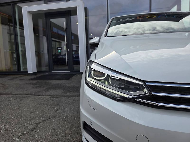 Volkswagen Touran (2026) 1.5 TSI DSG 7míst - fotka 5 z 48