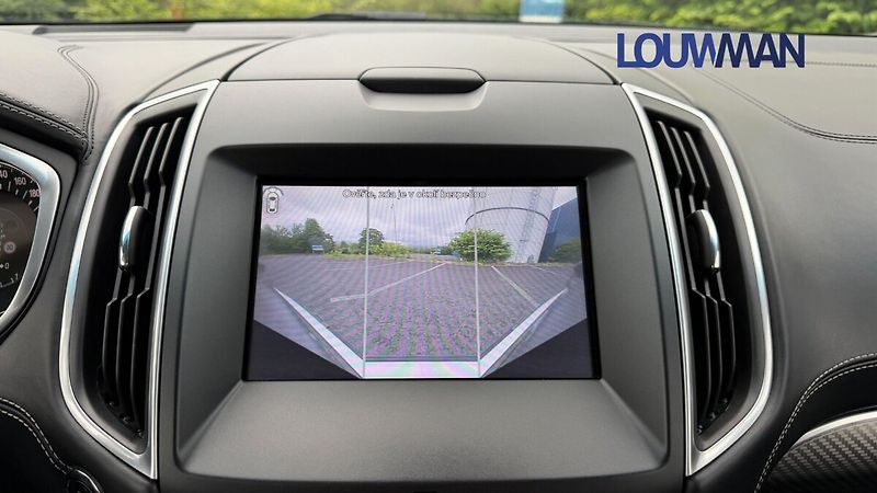 Ford Edge Vignale 2.0 TDCi AWD - fotka 7 z 30