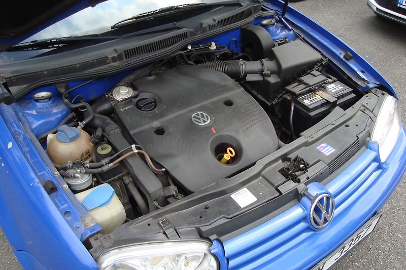 Volkswagen Golf (1998) 1.9 TDi,81 kw - fotka 26 z 35