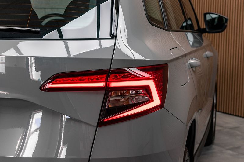 Škoda Karoq 2.0TDI*REZERVACE* - fotka 39 z 44