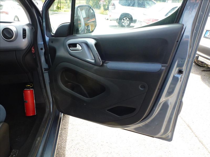 Citroën Berlingo 1,6 HDi  Multispace - fotka 24 z 44
