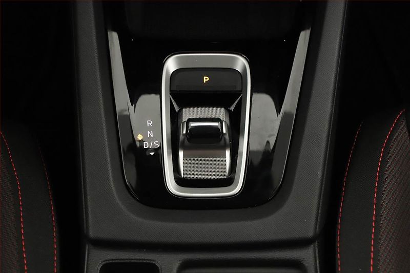 Škoda Octavia (2025) RS 2.0 TSI, RS, KEYLESS - fotka 13 z 20