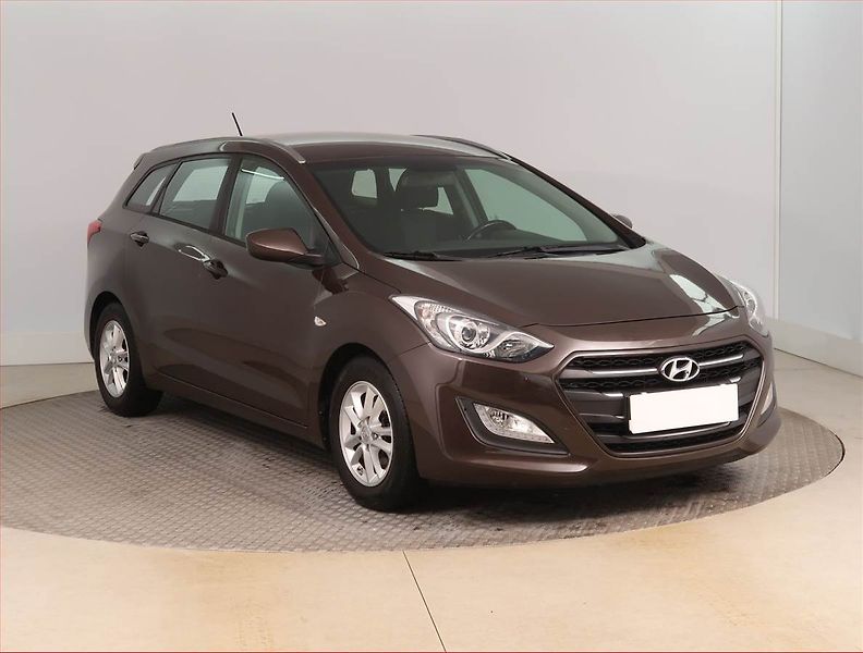 Hyundai i30 (2016) 1.6 GDI, Tempomat - fotografie inzerátu