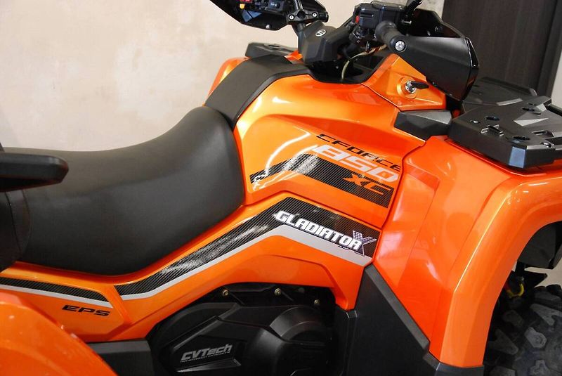 CFMOTO Gladiator X850 (2019) G2 EPS - DPH, 1. maj, původ - fotka 6 z 20