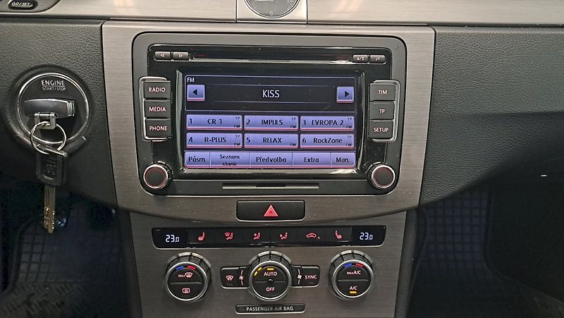 Volkswagen Passat (2012) VARIANT CL 2,0 TDI BMT 6G - fotka 18 z 23